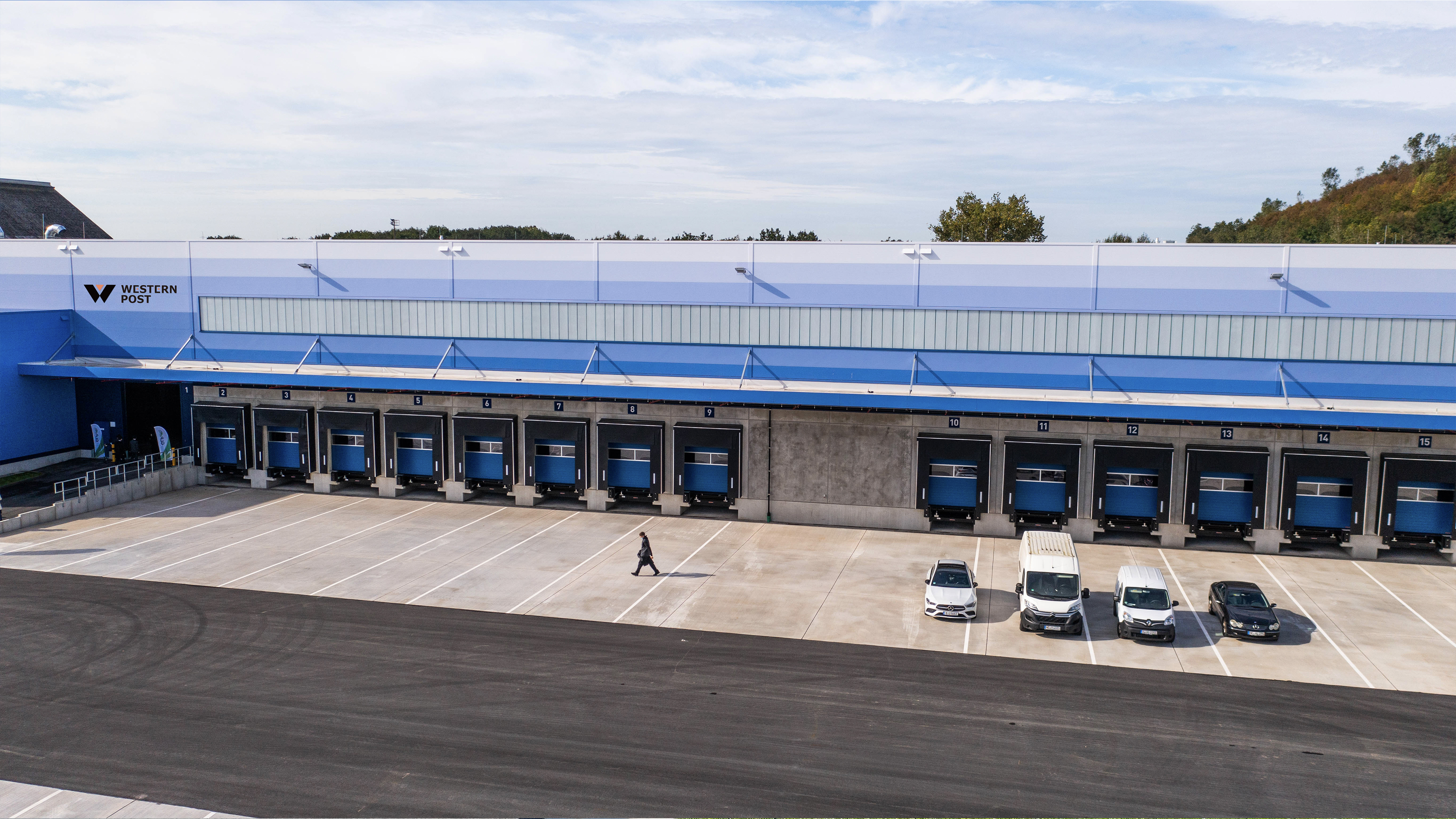 Third-party warehousing